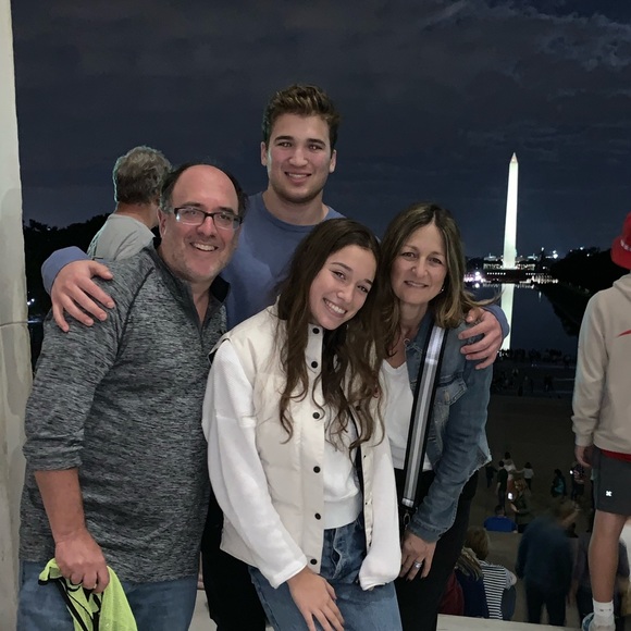 Meet your Posher, Chelsea - Picture 1 of 1